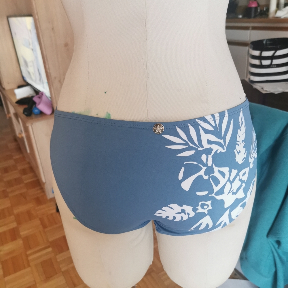 Bikini bottom - Picture 2 of 3